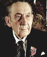 Dr Pierre Schmidt